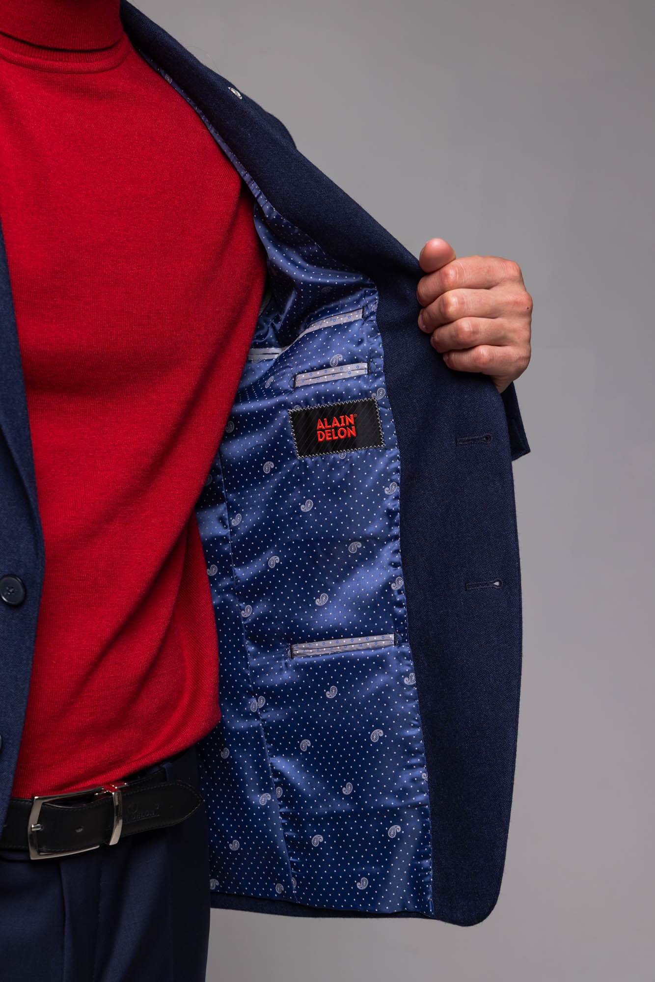 Navy blue wool jacket with a fine structure