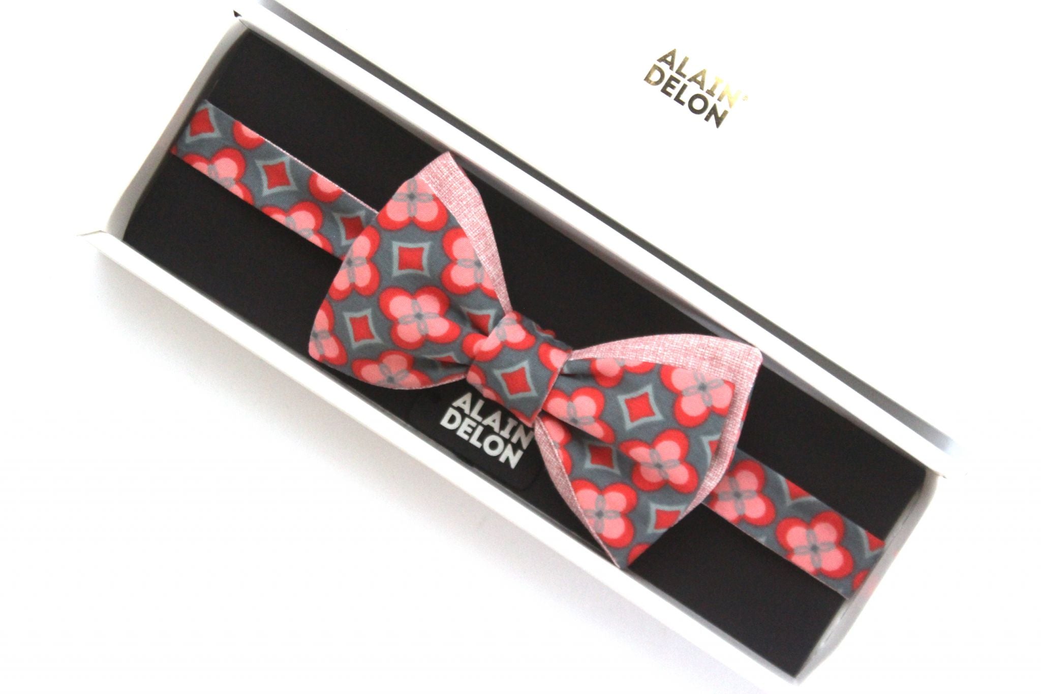 Cotton bow tie
