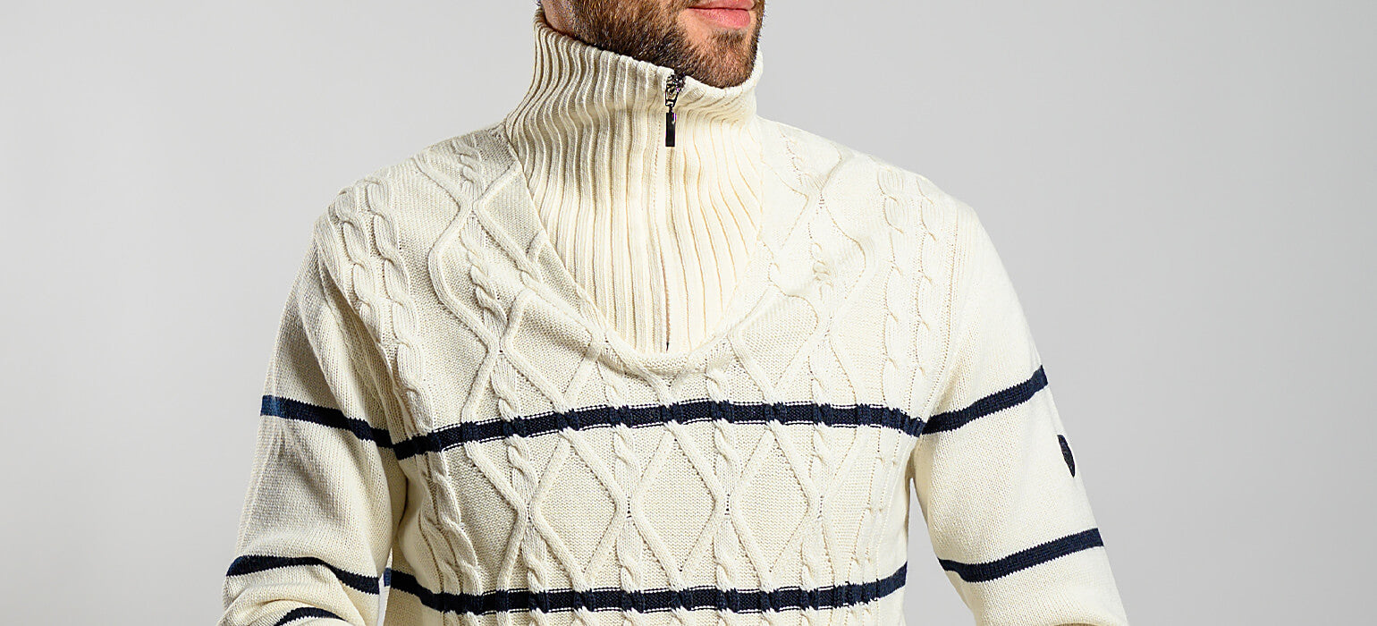 Beige wool sweater with zip at the neck