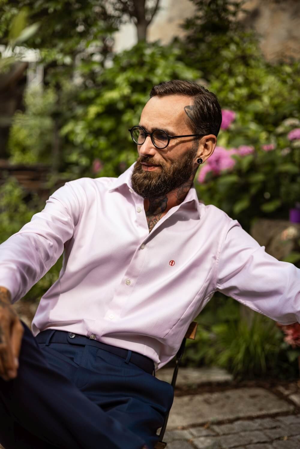 White Extra Slim Fit Shirt with Red Pattern