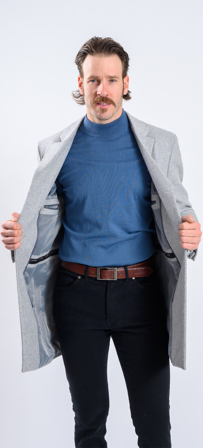 Pale grey wool coat with removable lining