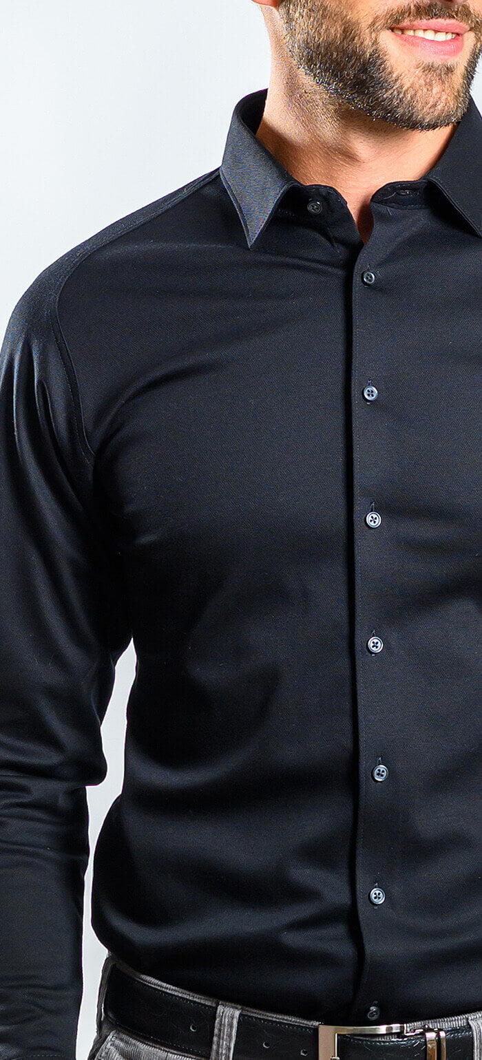 Black stretch Extra Slim Fit shirt with anti-wrinkle treatment