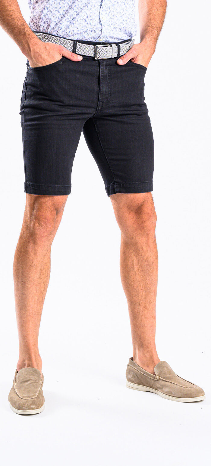 Black short jeans