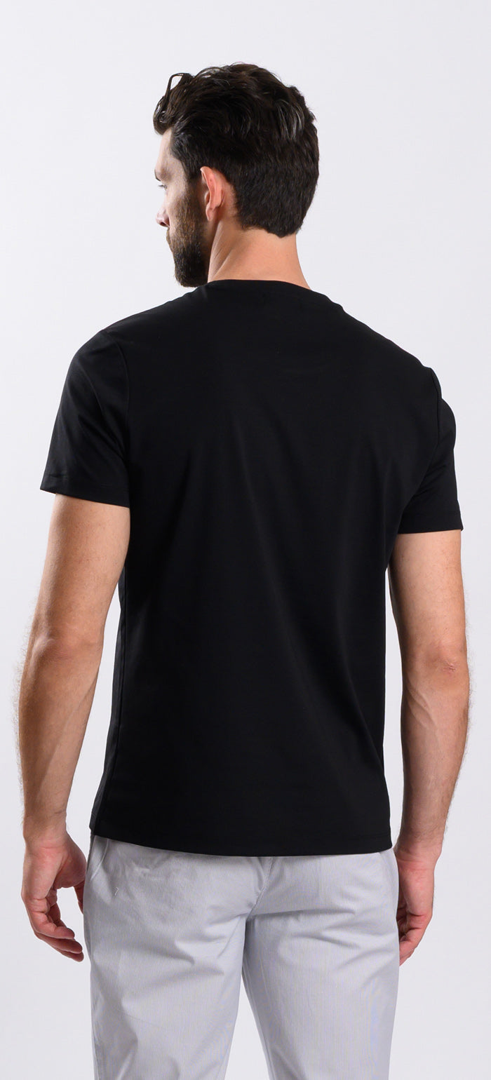 Black T-shirt