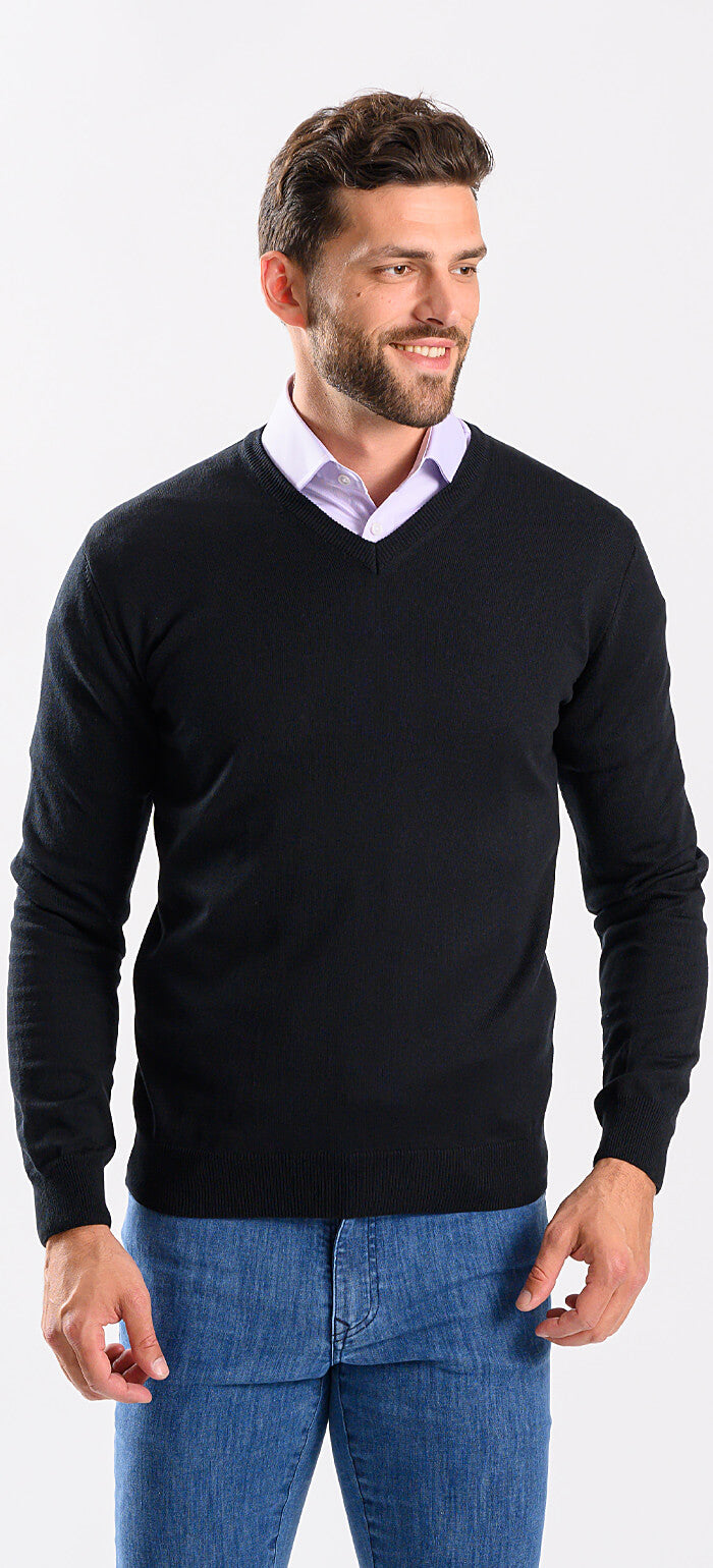 Black cotton V-neck sweater