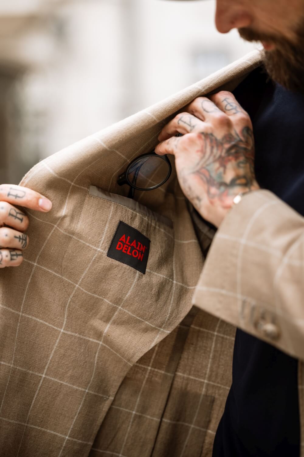 Brown summer jacket with beige check