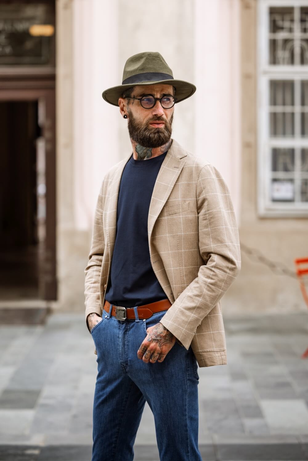 Brown summer jacket with beige check