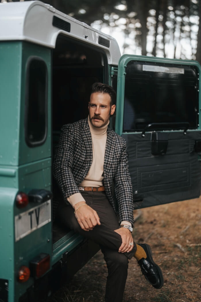 Brown jacket with a rooster print