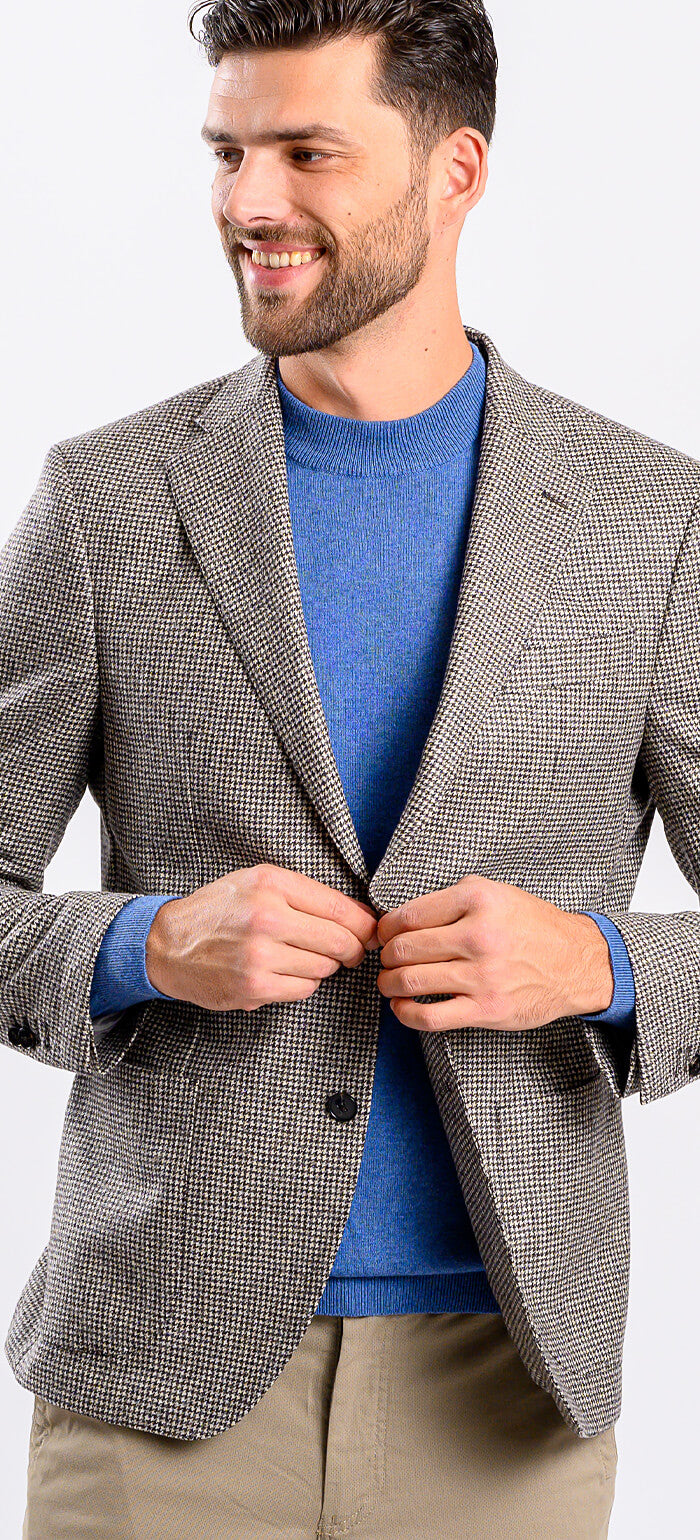 Brown jacket with a rooster print