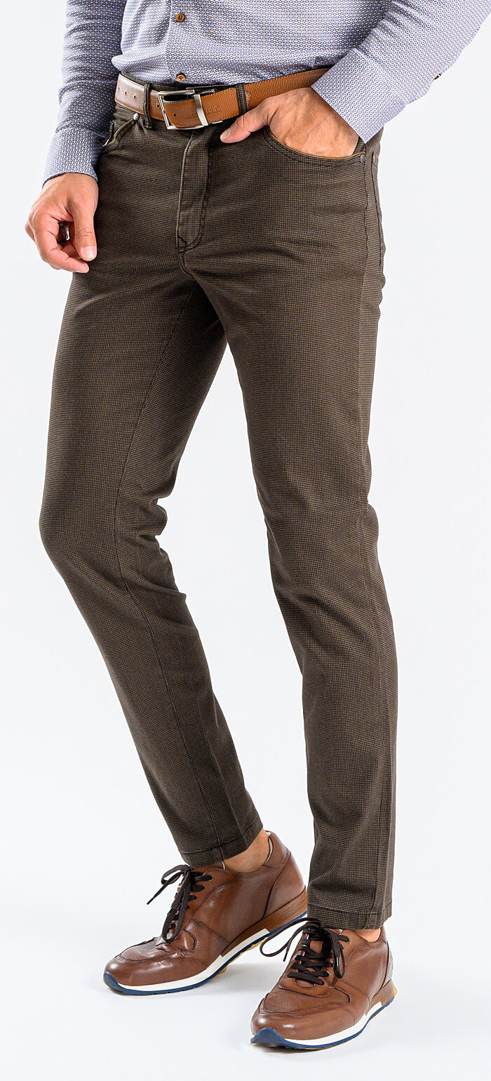 Brown casual trousers with a rooster print