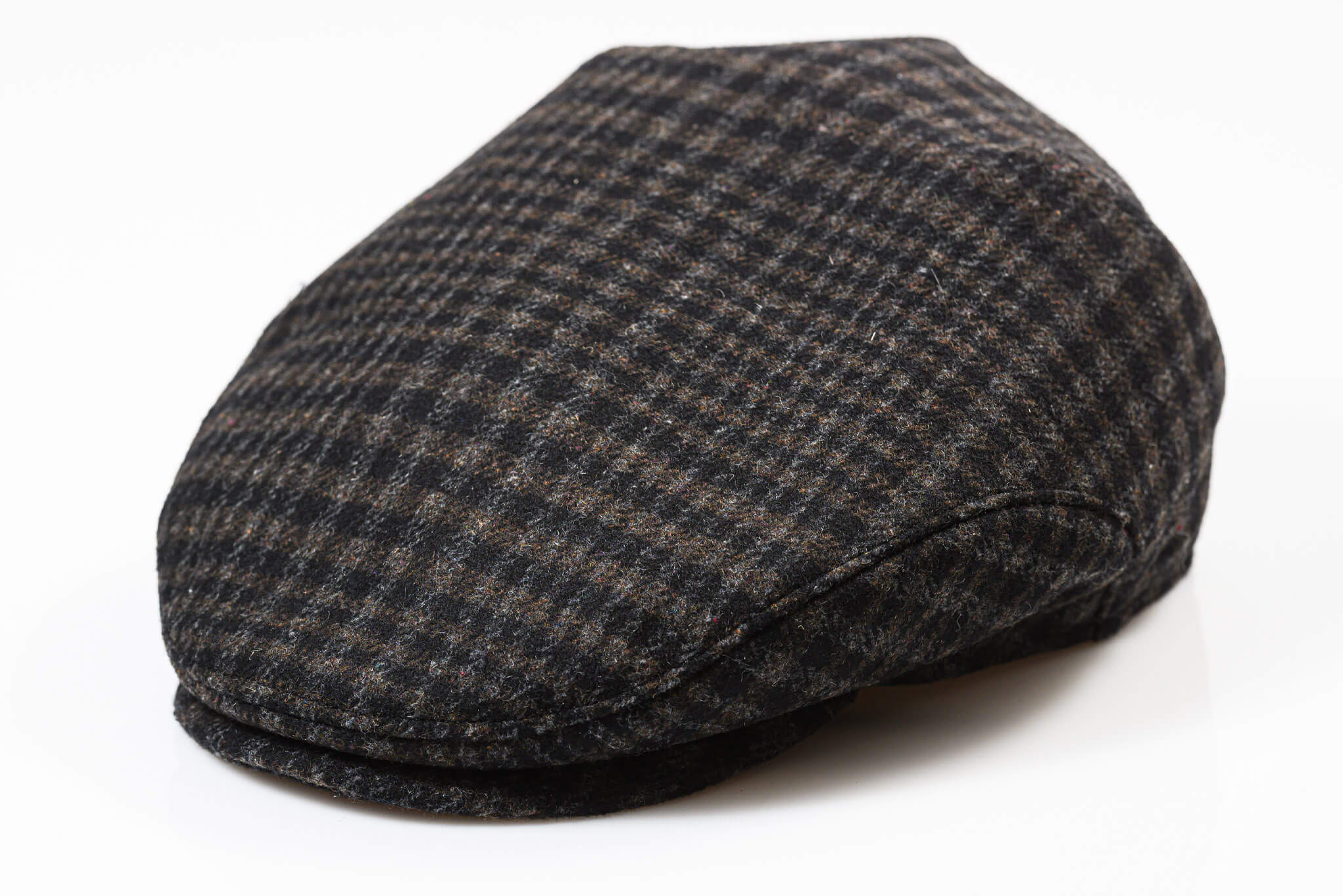 Checked wool hat