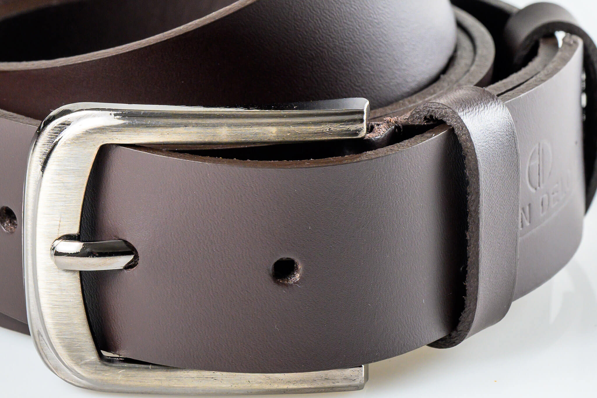Leather belt