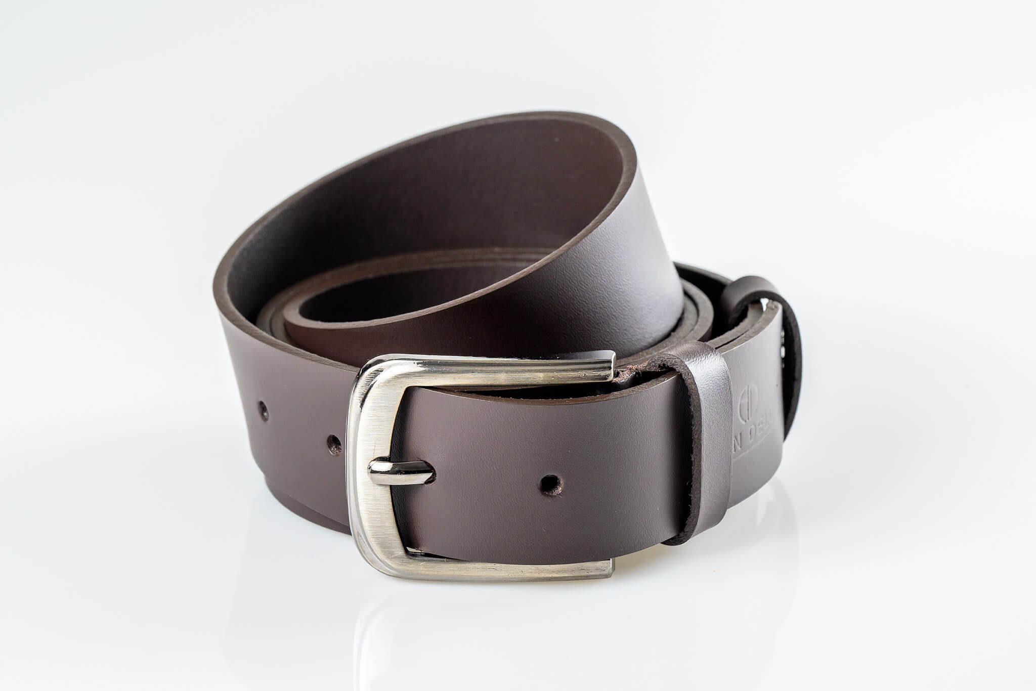 Leather belt
