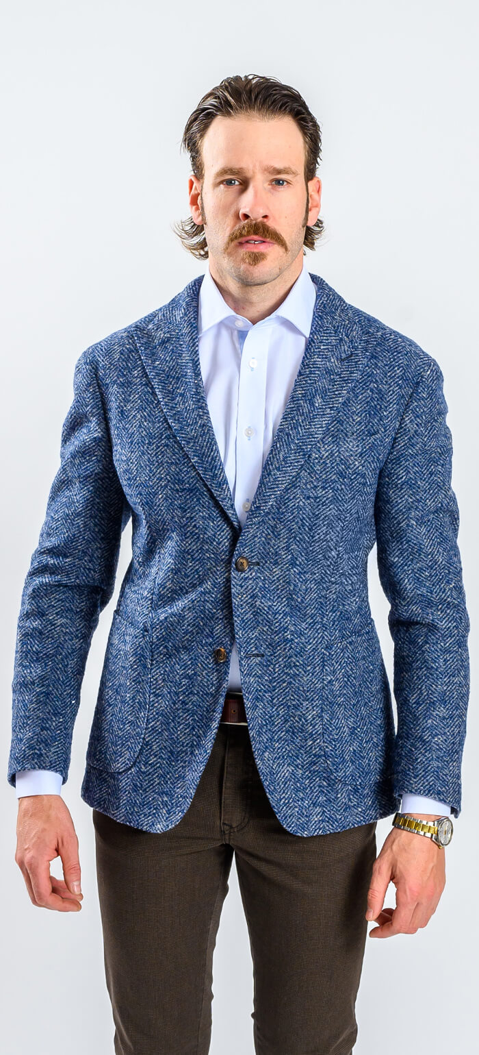 Blue jacket with a rooster print