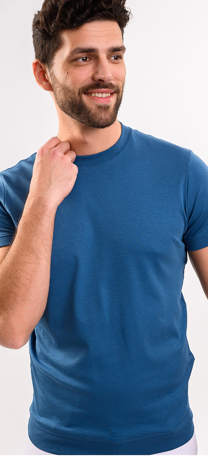 Blue T-shirt with patent