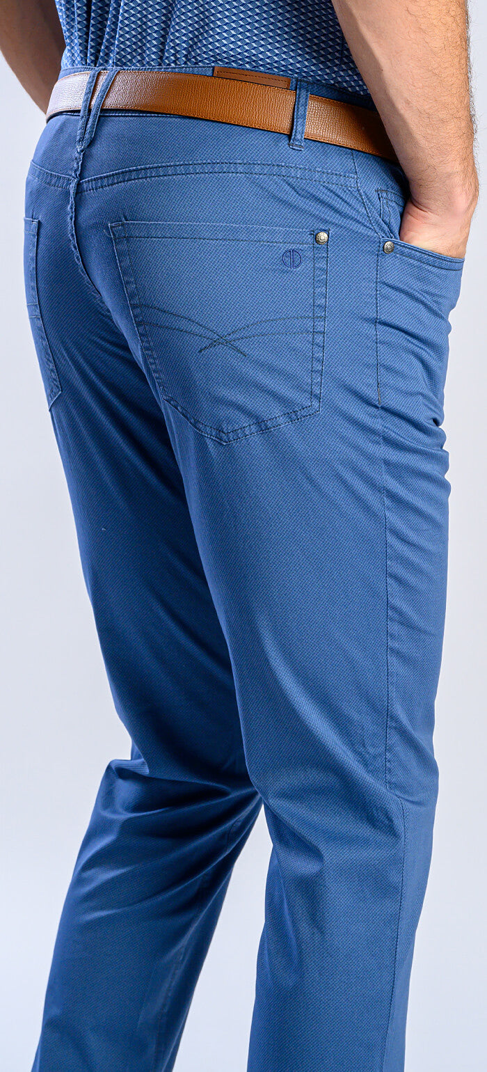 Blue casual pants with a pattern