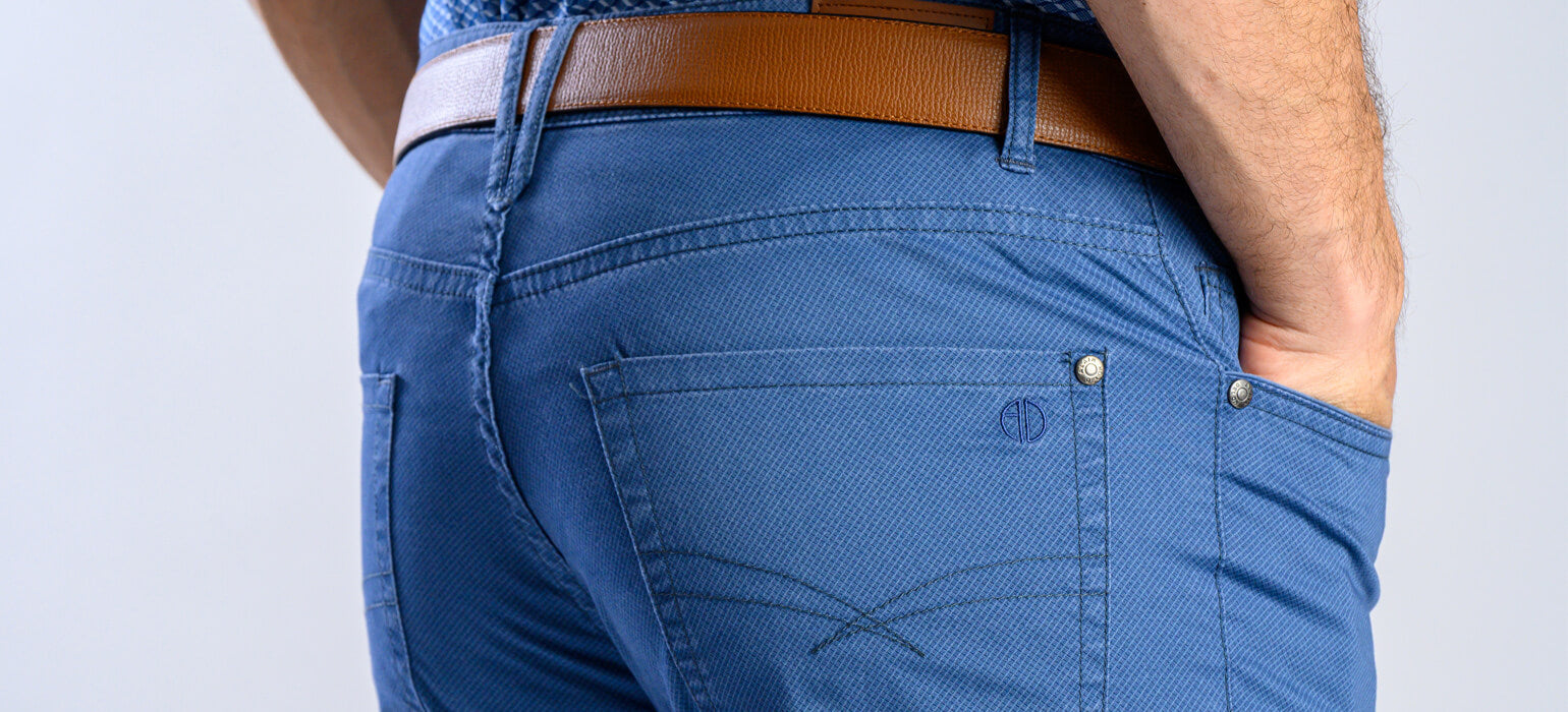 Blue casual pants with a pattern