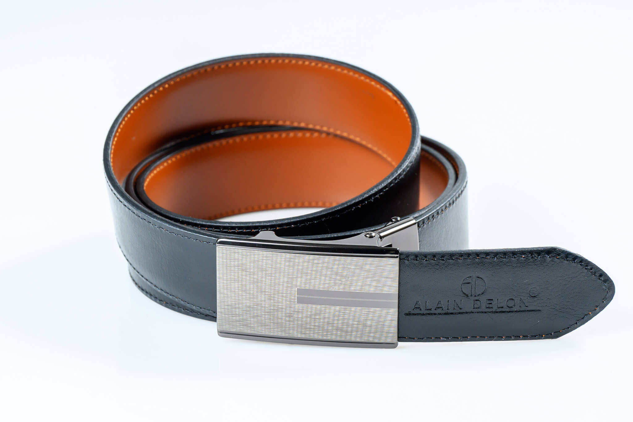 Reversible leather belt with brake buckle