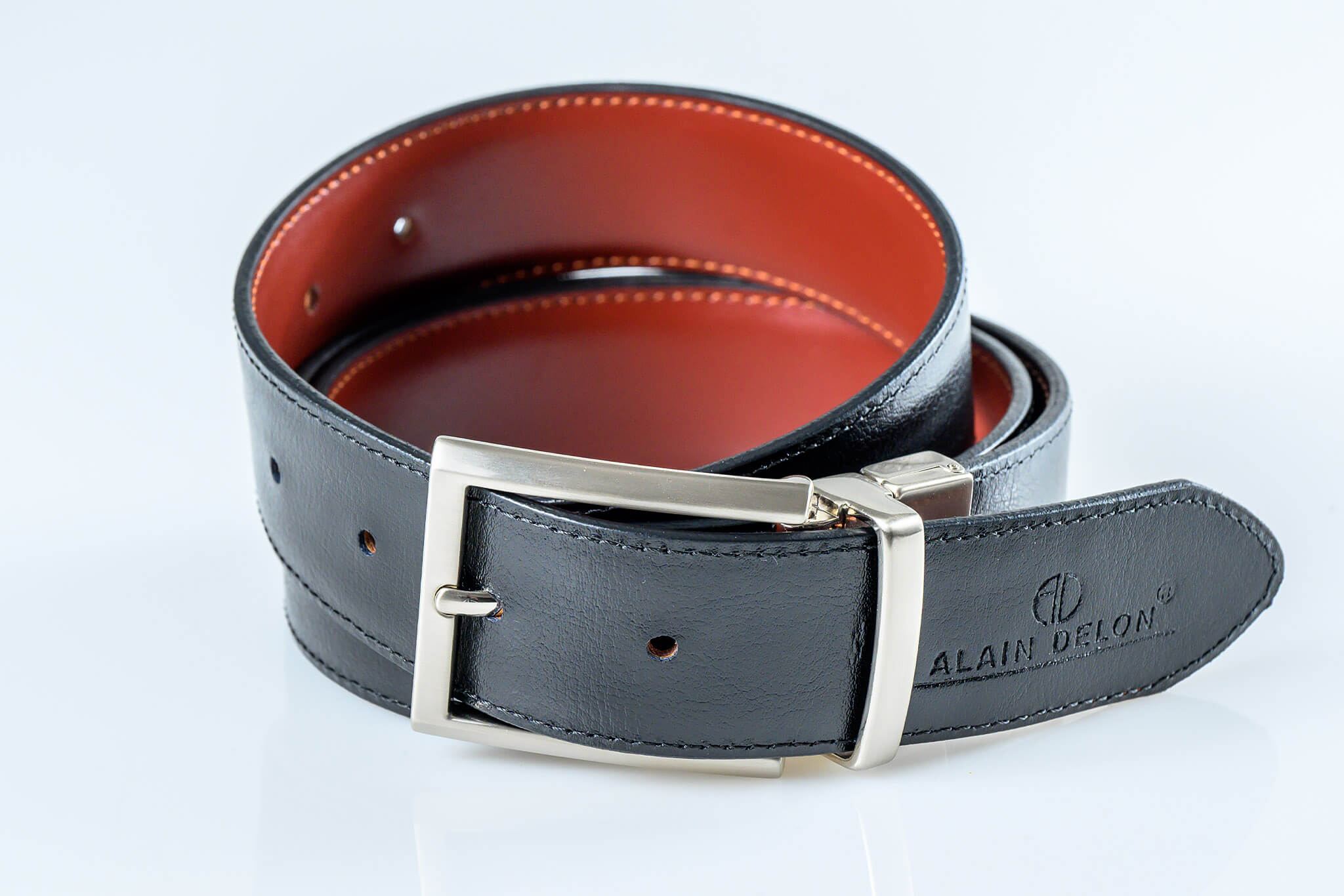 Reversible leather belt