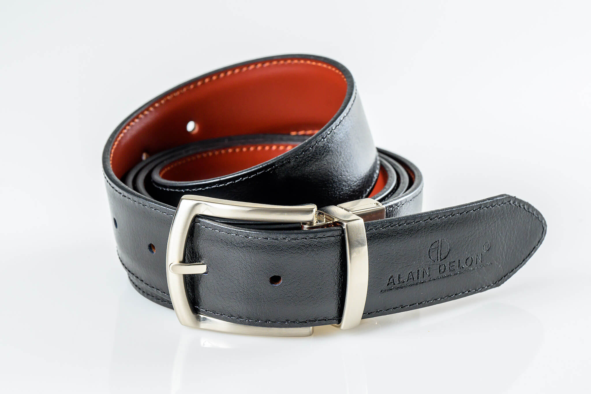 Reversible leather belt