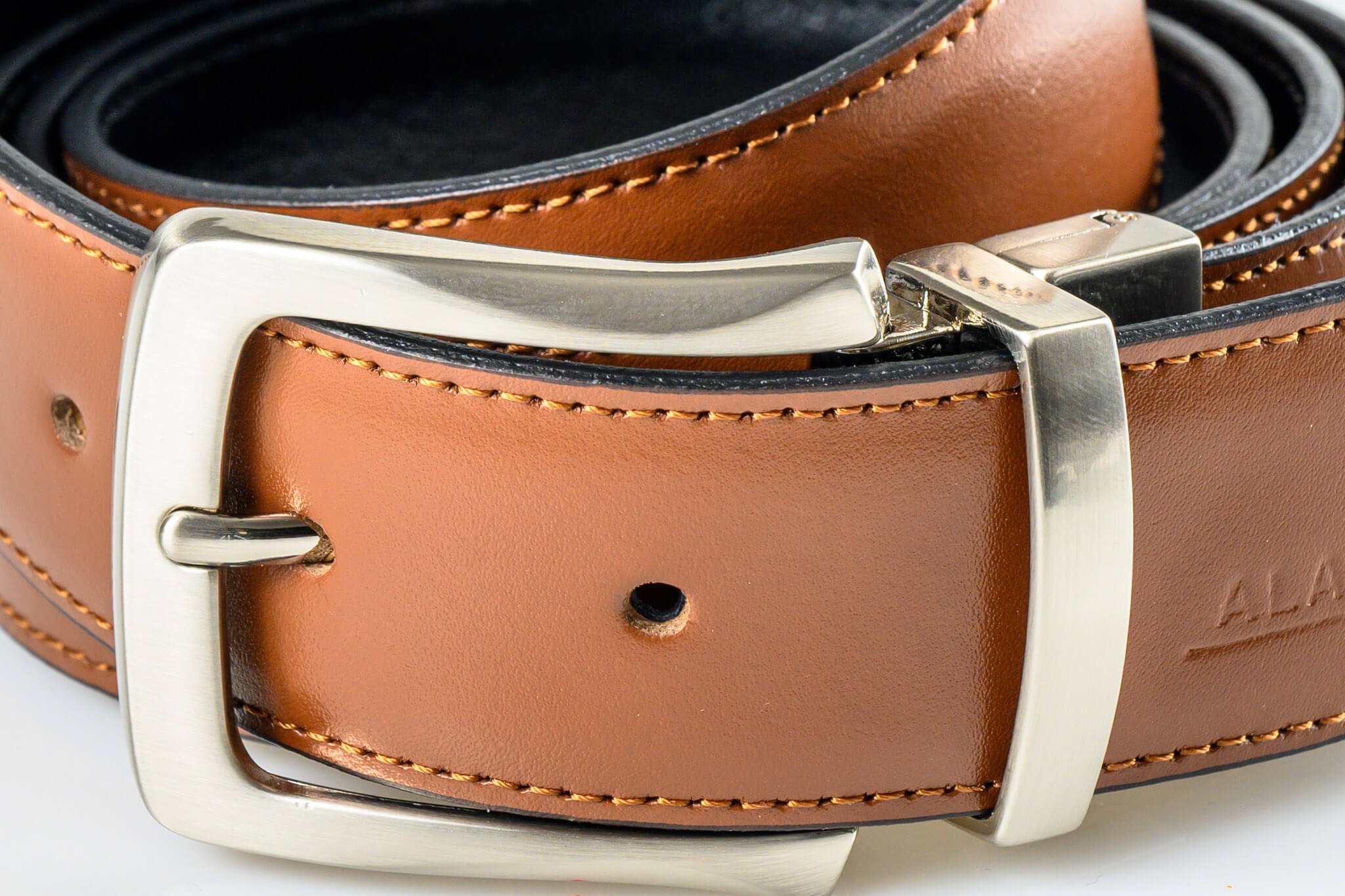 Reversible leather belt