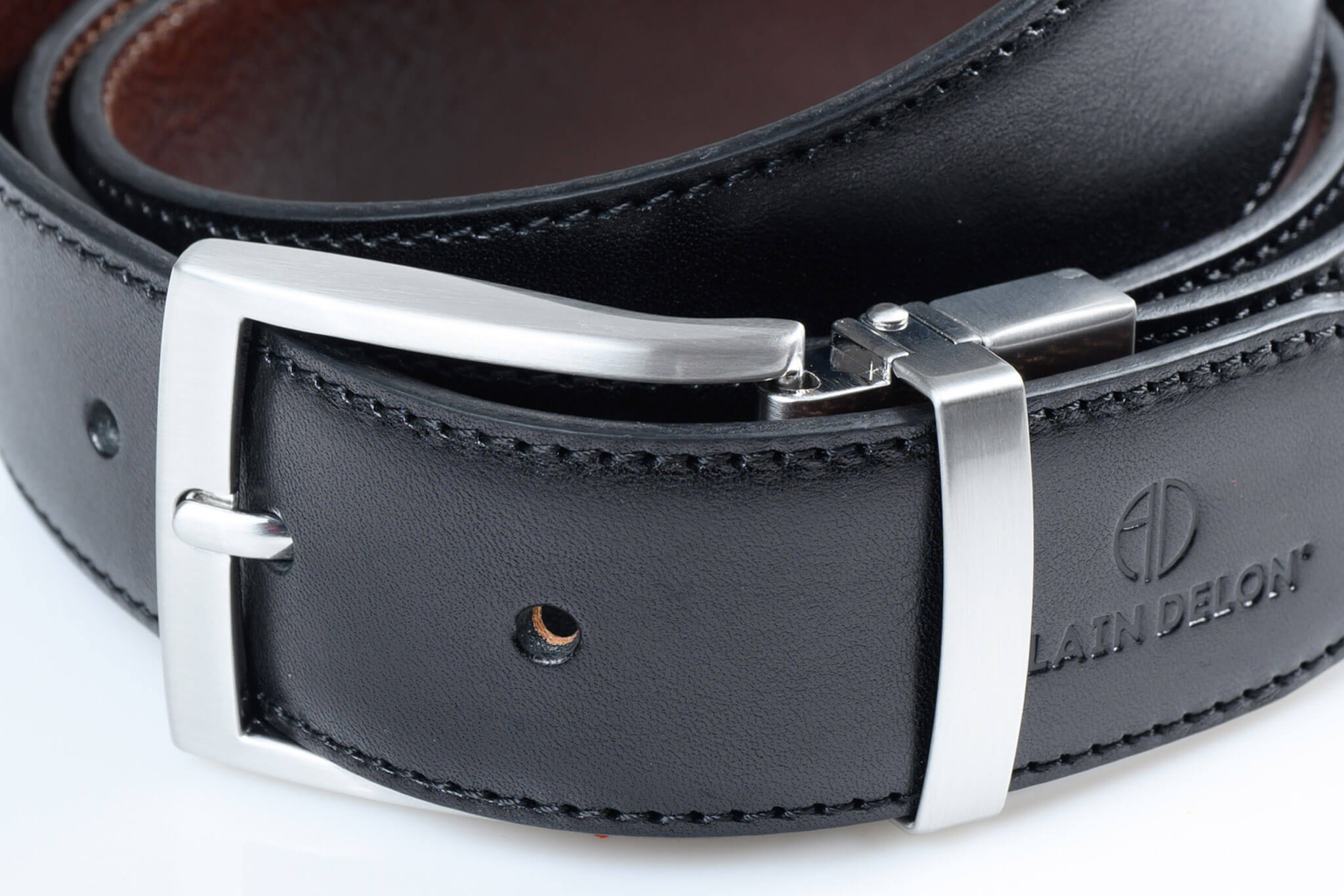Reversible leather belt