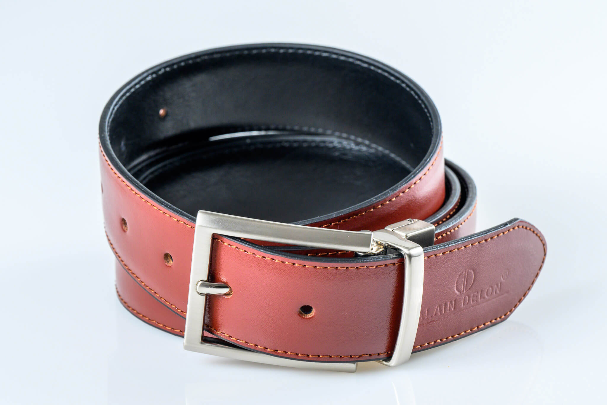 Reversible leather belt