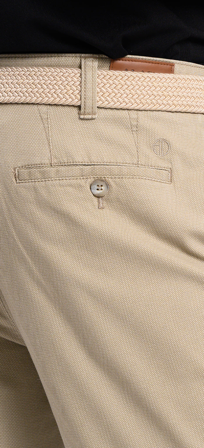 Sand-brown patterned chinos