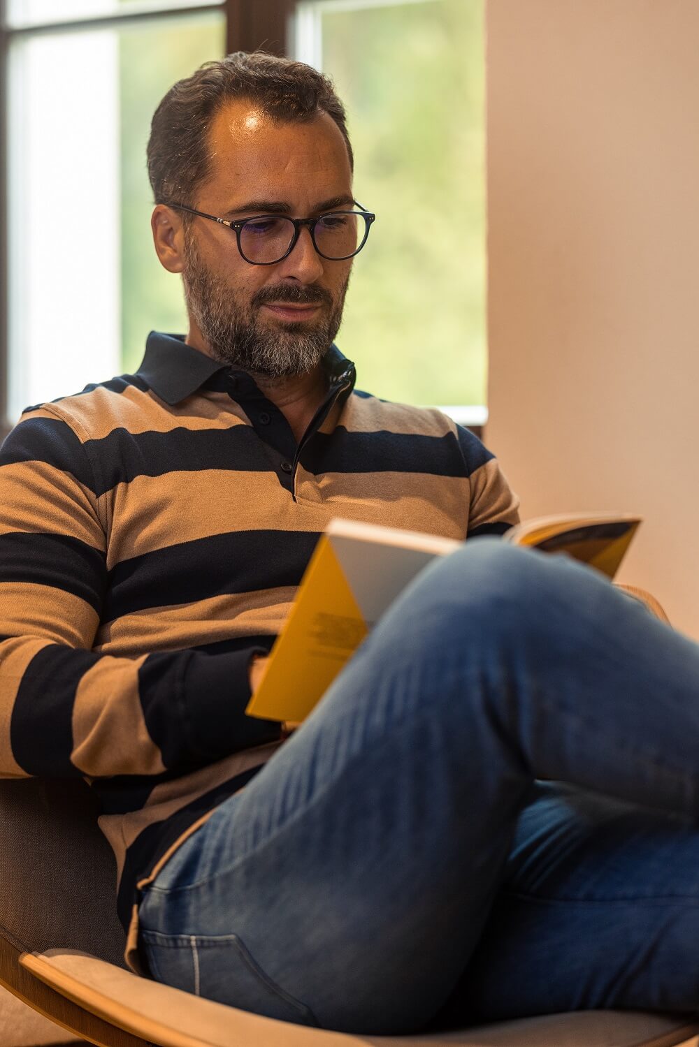 Striped long-sleeved polo shirt