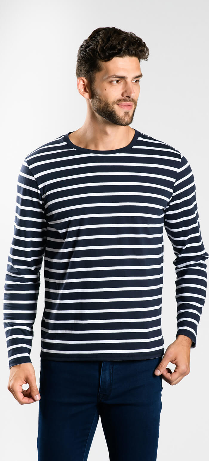 Striped long-sleeved T-shirt