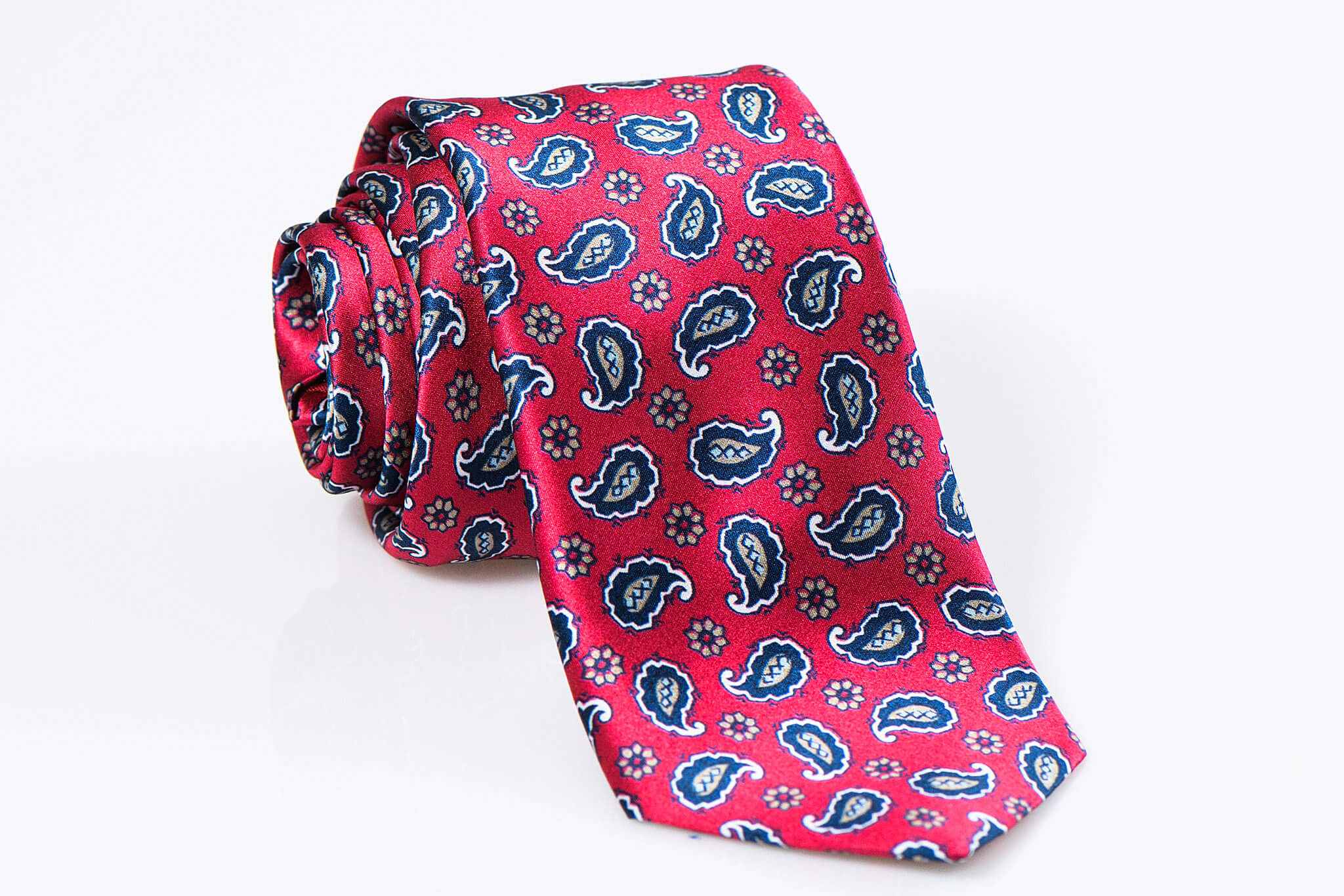 Handmade silk tie