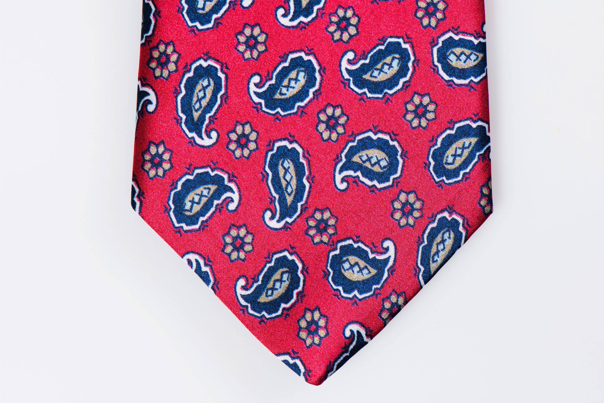 Handmade silk tie