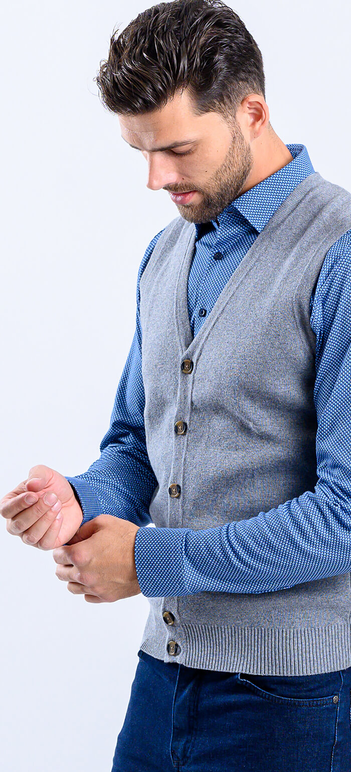 Gray knitted vest