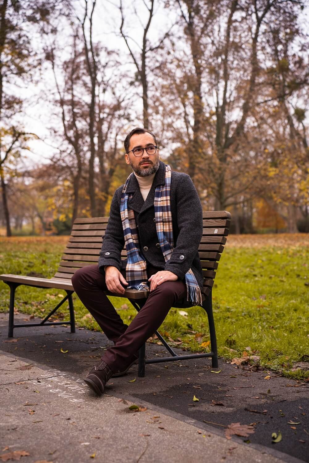 Dark brown cotton jeans