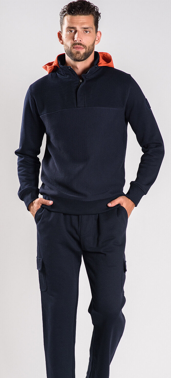 Navy blue pocket sweatpants