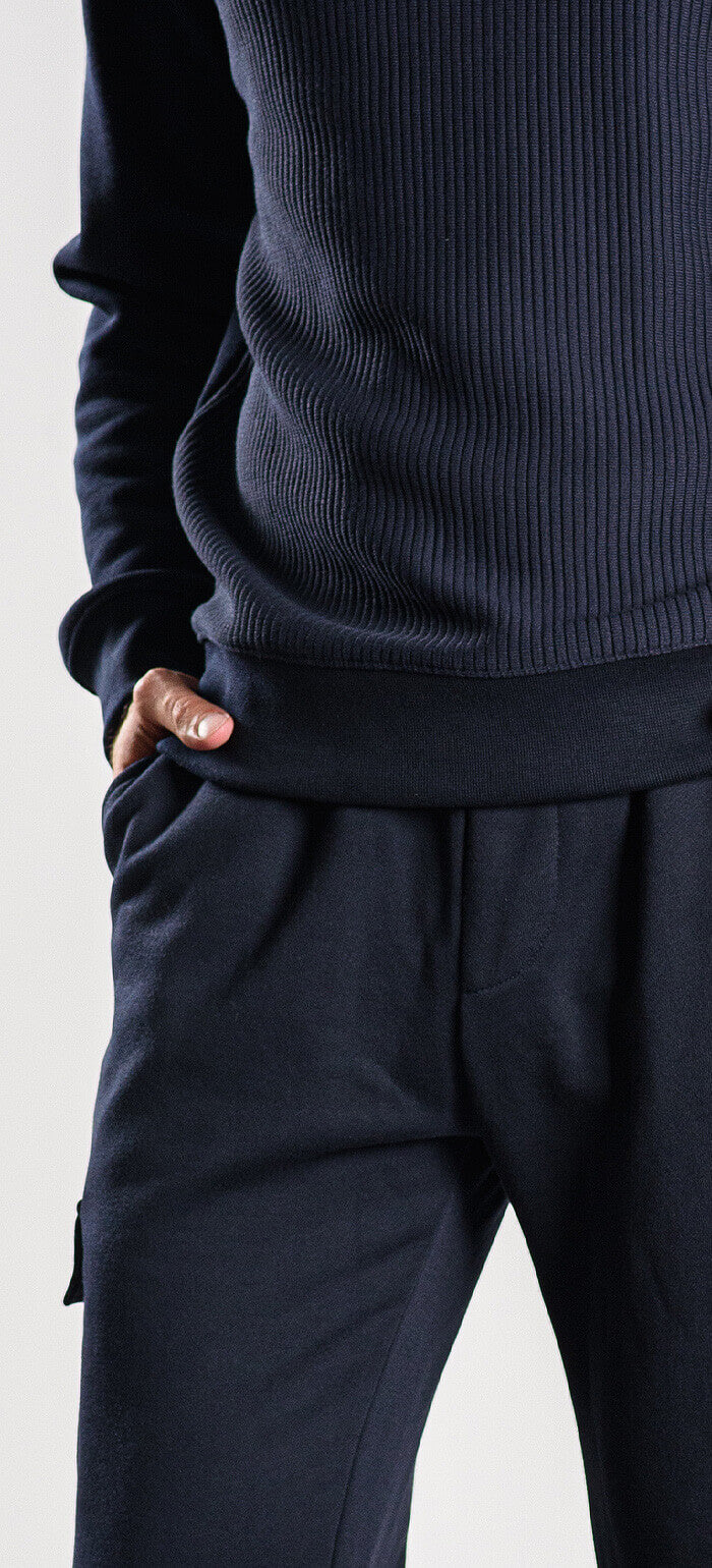 Navy blue pocket sweatpants