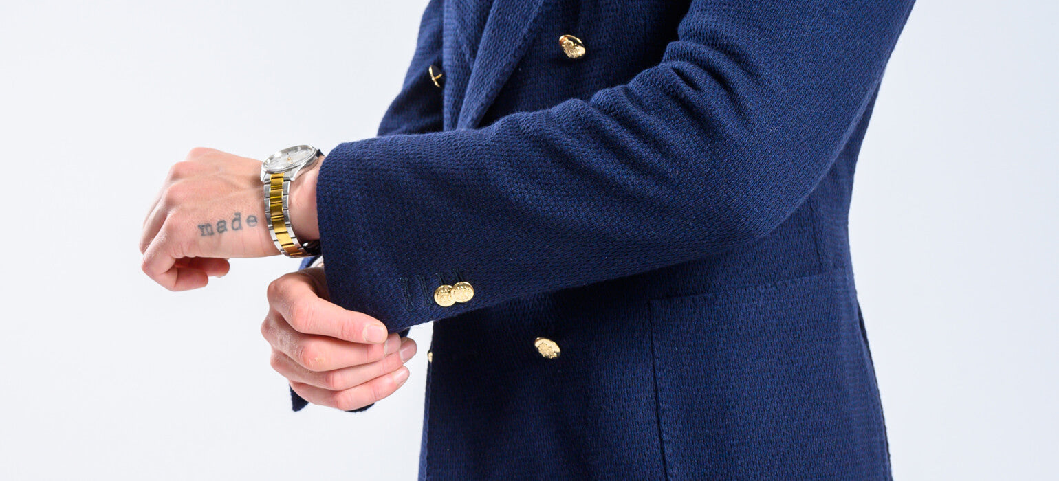 Navy blue club blazer with double-breasted fastening
