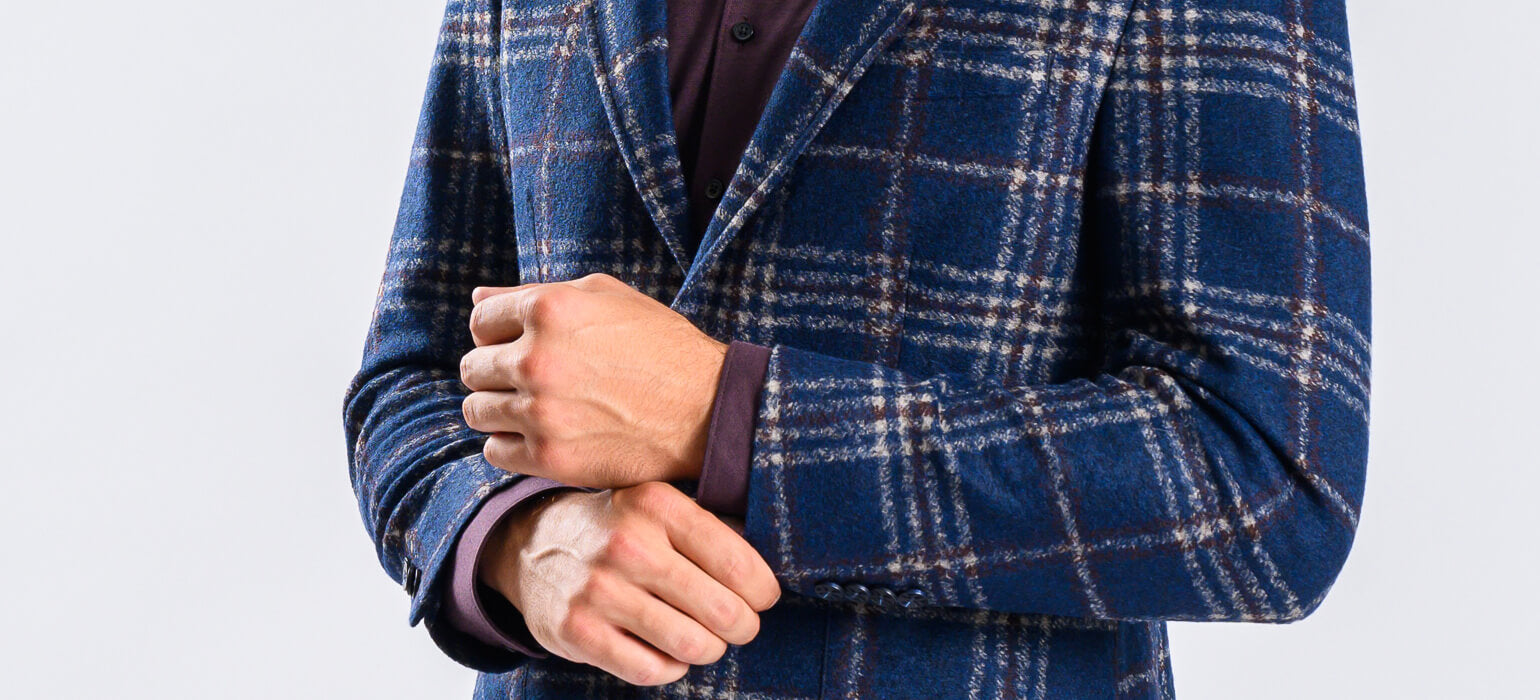 Navy blue blazer with beige check, size XL