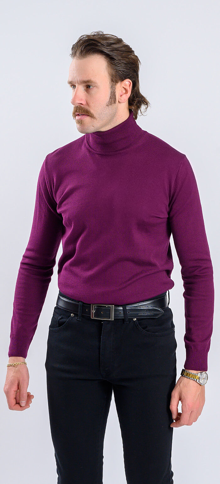 Burgundy cotton turtleneck