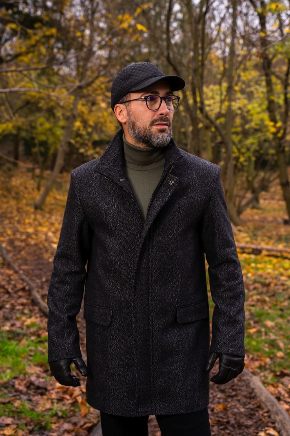 Green cotton turtleneck