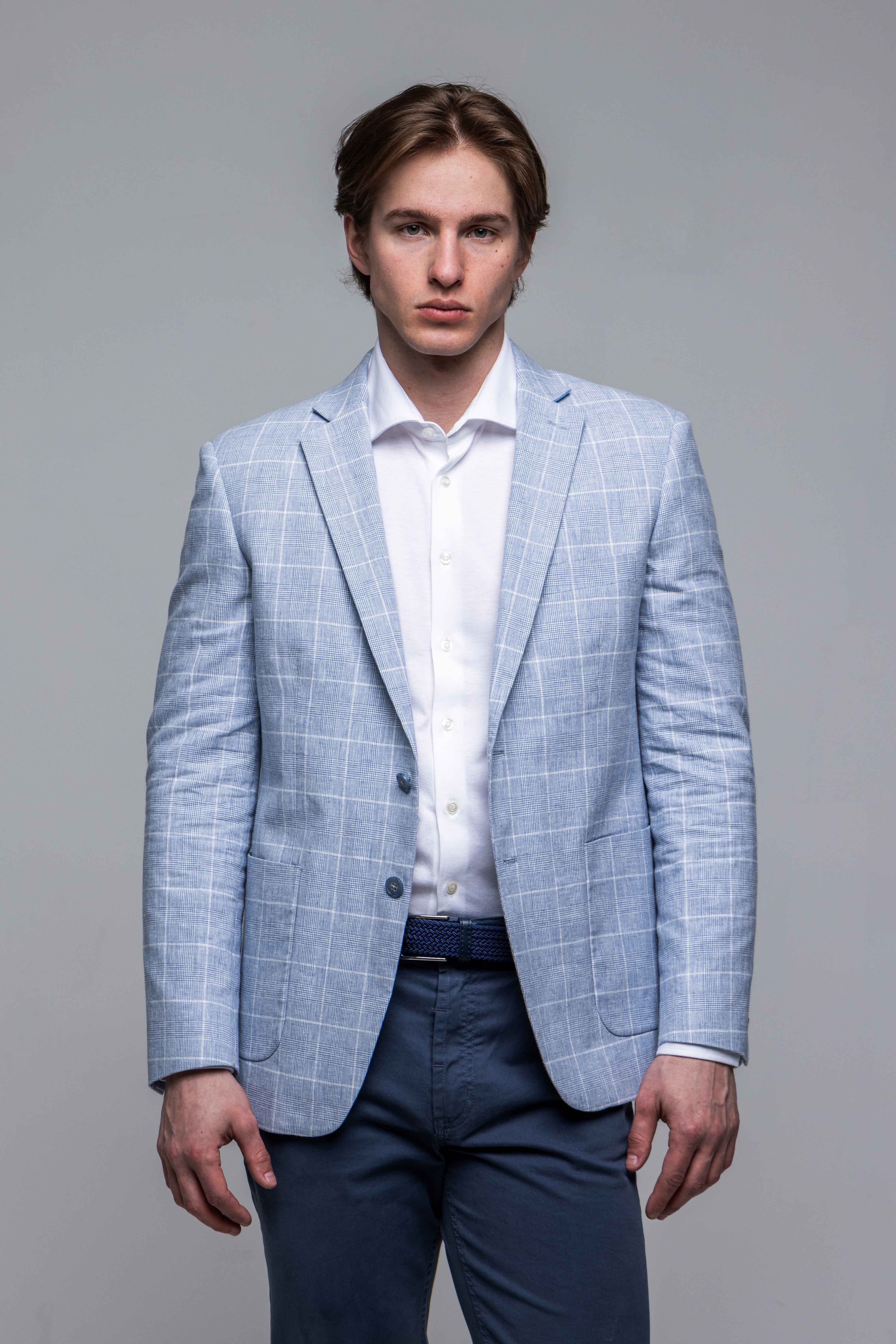 Bledomodré ľanové Slim Fit sako s bielym károm