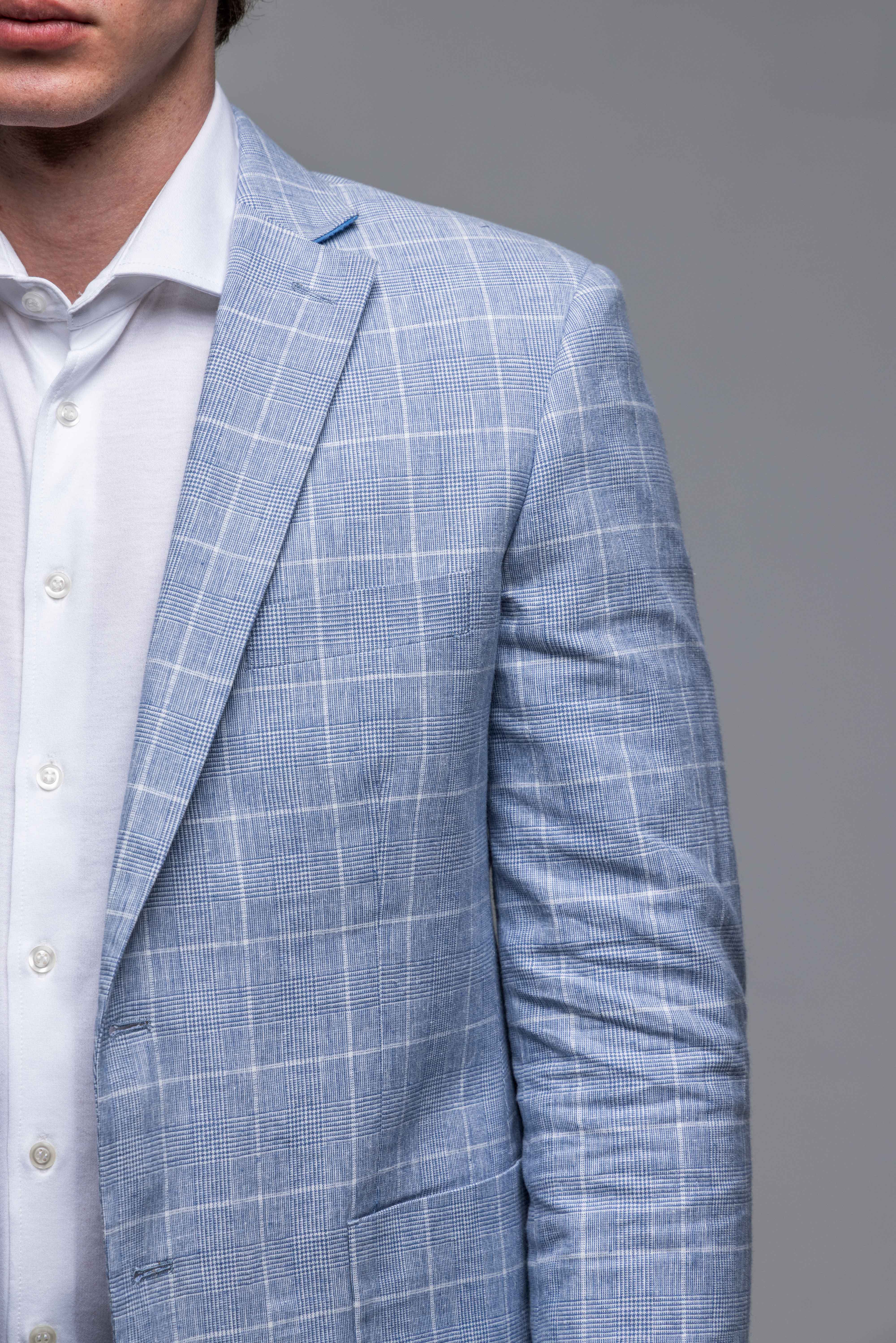 Bledomodré ľanové Slim Fit sako s bielym károm