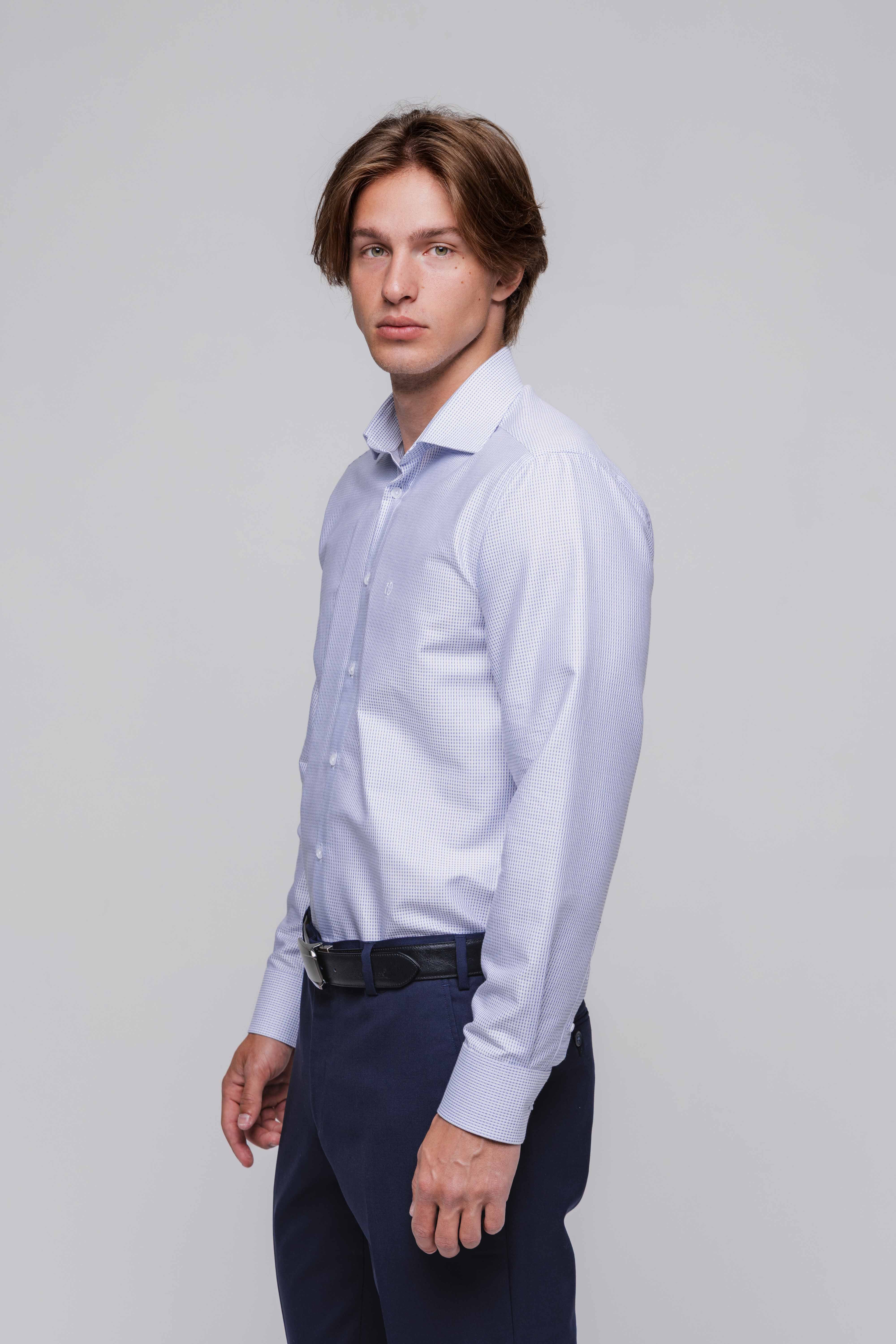 Biela Slim Fit košeľa s modrými pásikmi