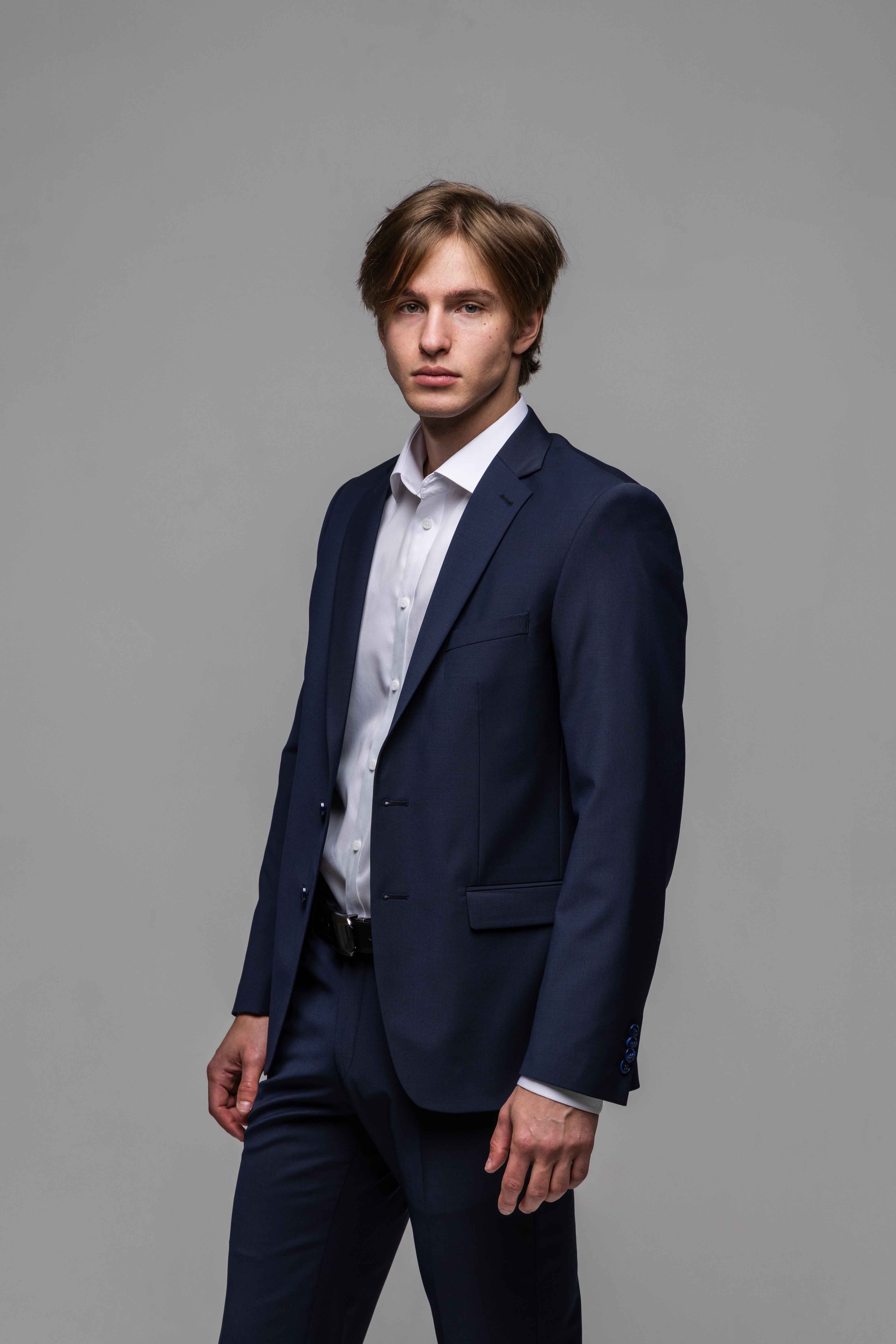 Navy blue suit jacket from the Basic line, size XL