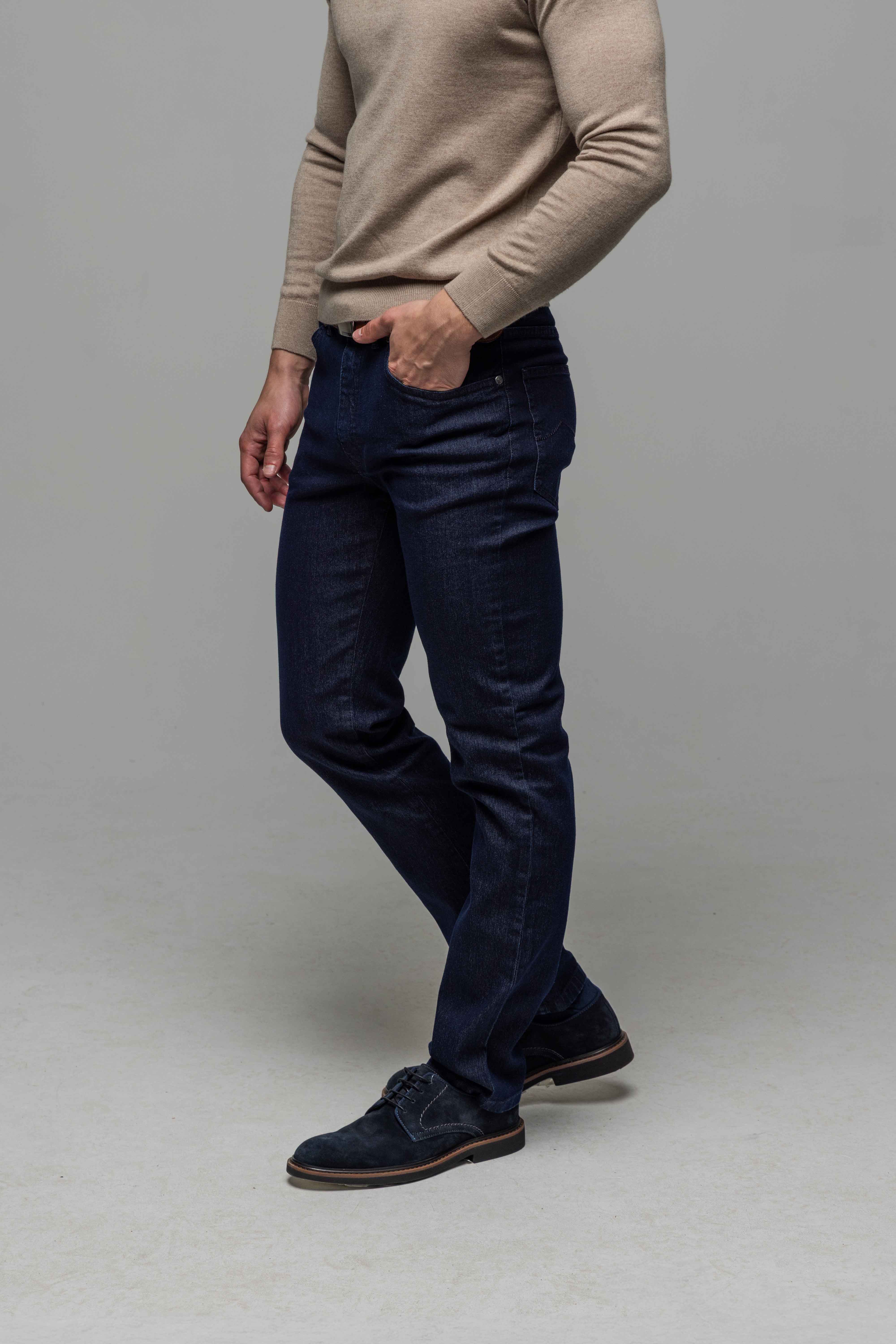 Klasické modré džínsy