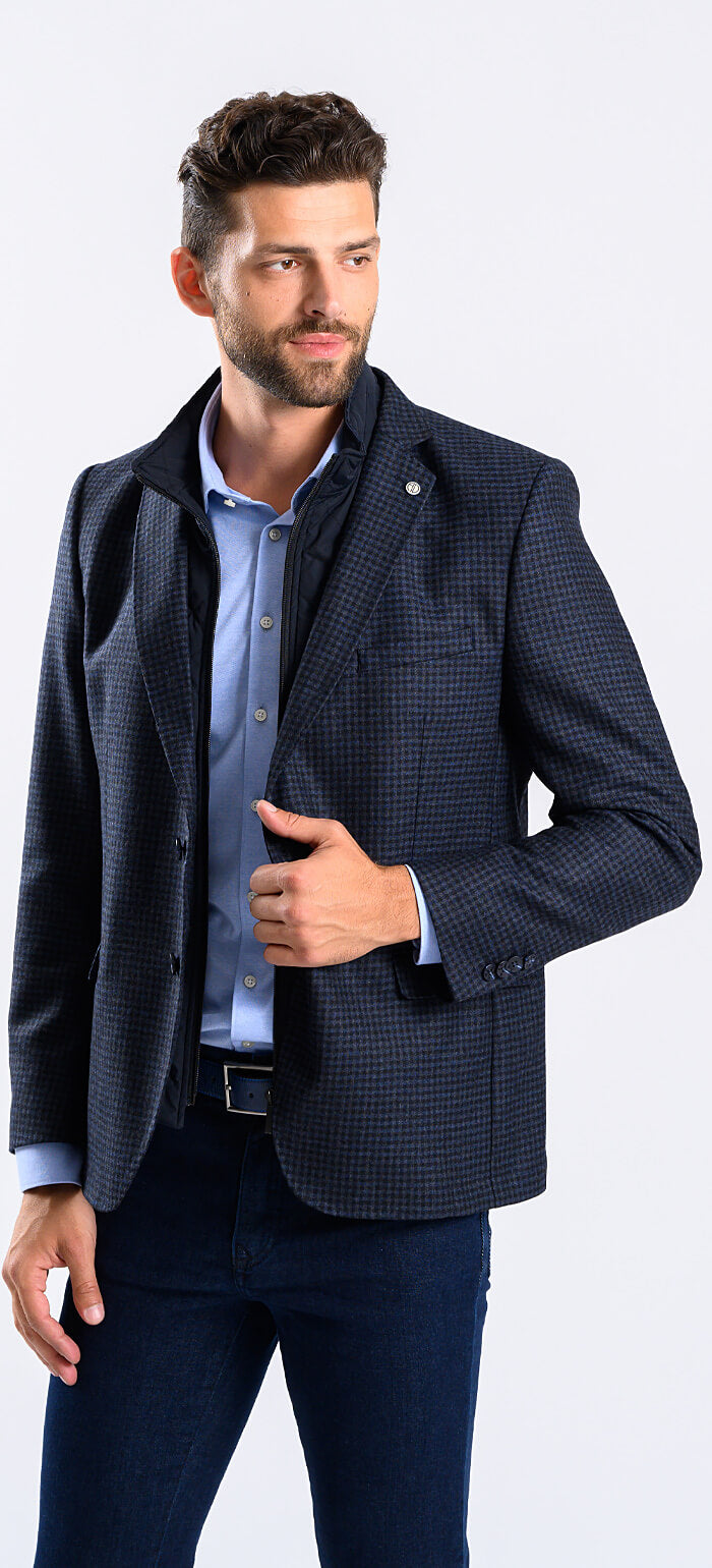 Blue blazer with a small check pattern and a removable insert