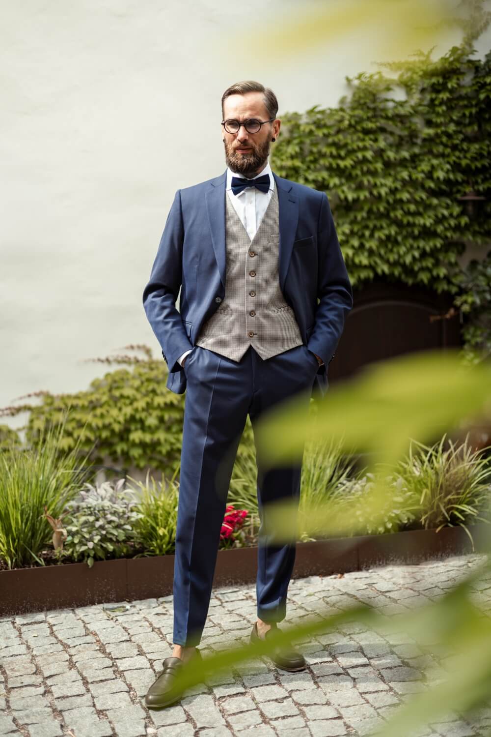 Tmavomodrý Slim Fit oblek